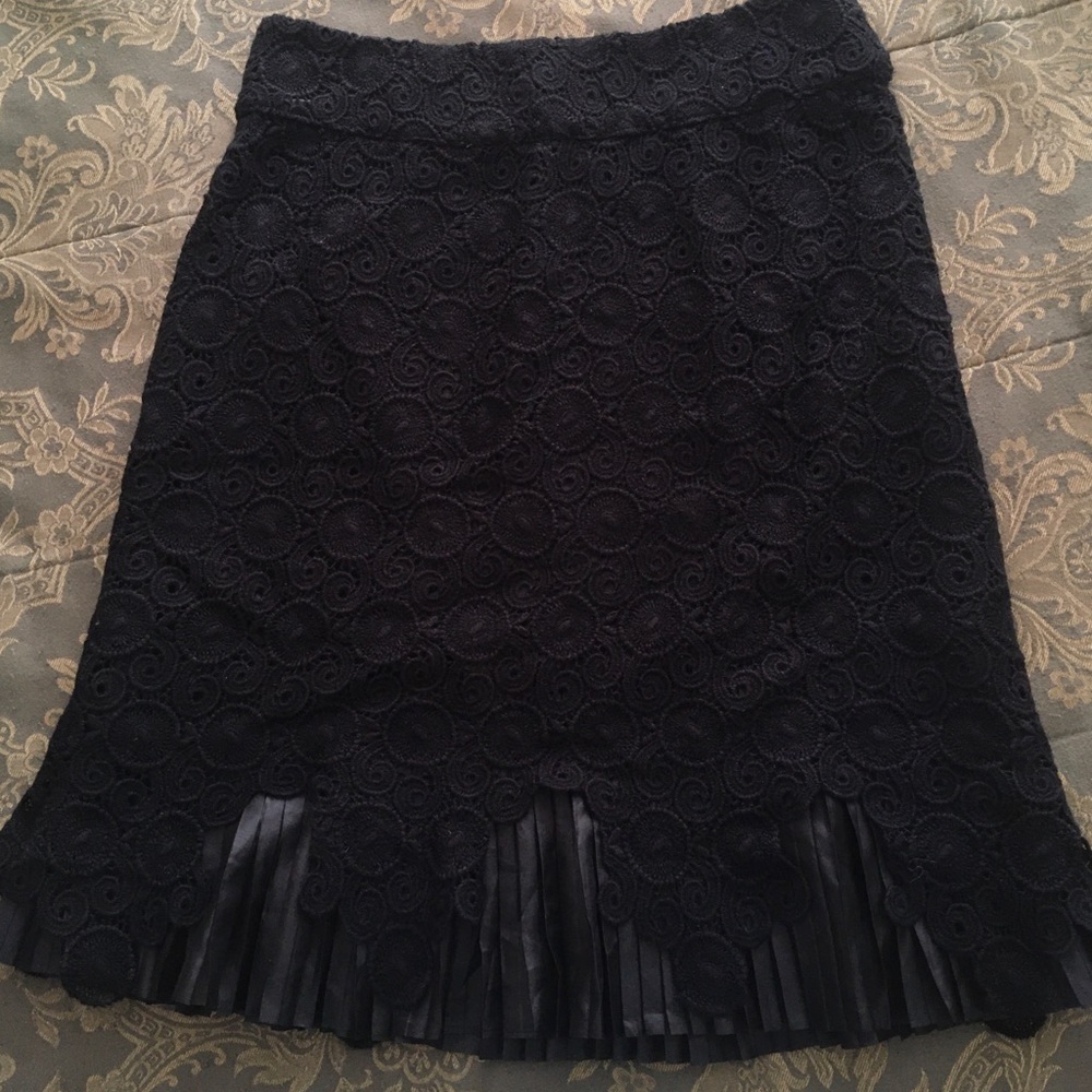 Anthro Leifsdottir Lace Appliqué Pleated Hem Skirt